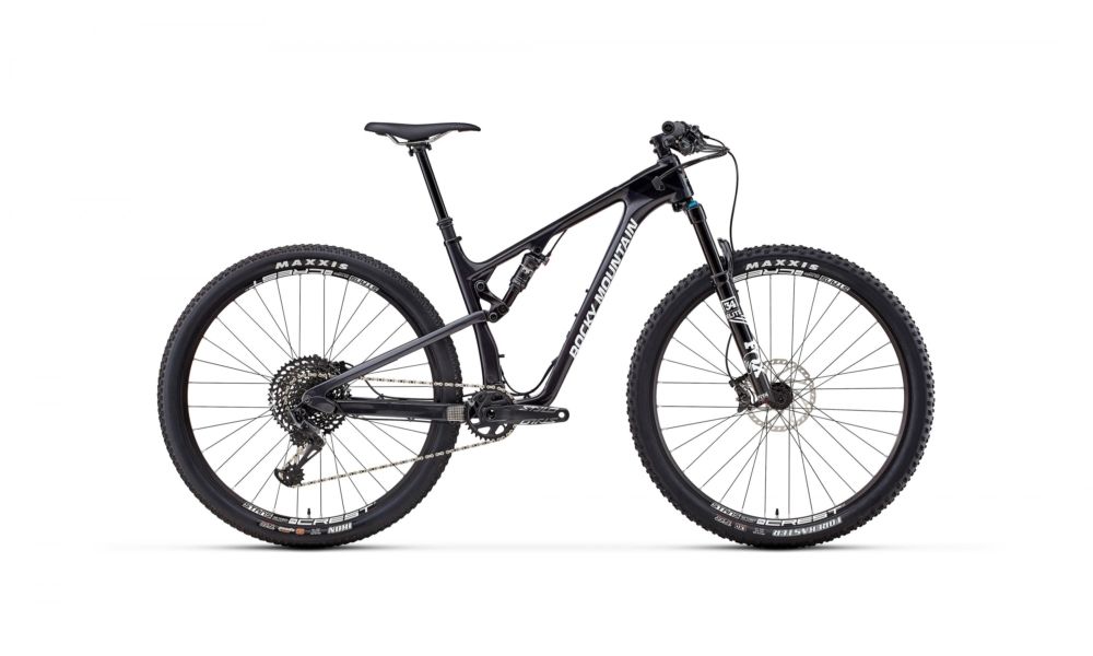 2018 Rocky Mountain Element 70 karbon 29" XC kerékpár 2018 Rocky Mountain Element 70 karbon 29" XC kerékpár