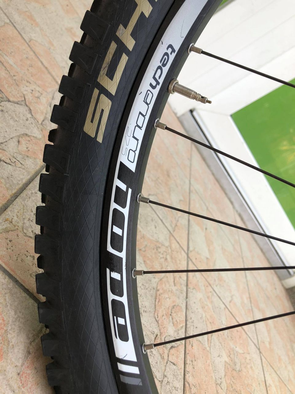 2016 Commencal Meta V4 Enduro Kerékpár 2016 Commencal Meta V4 Enduro Kerékpár