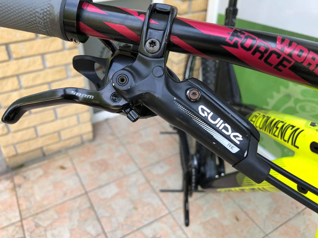 2016 Commencal Meta V4 Enduro Kerékpár 2016 Commencal Meta V4 Enduro Kerékpár