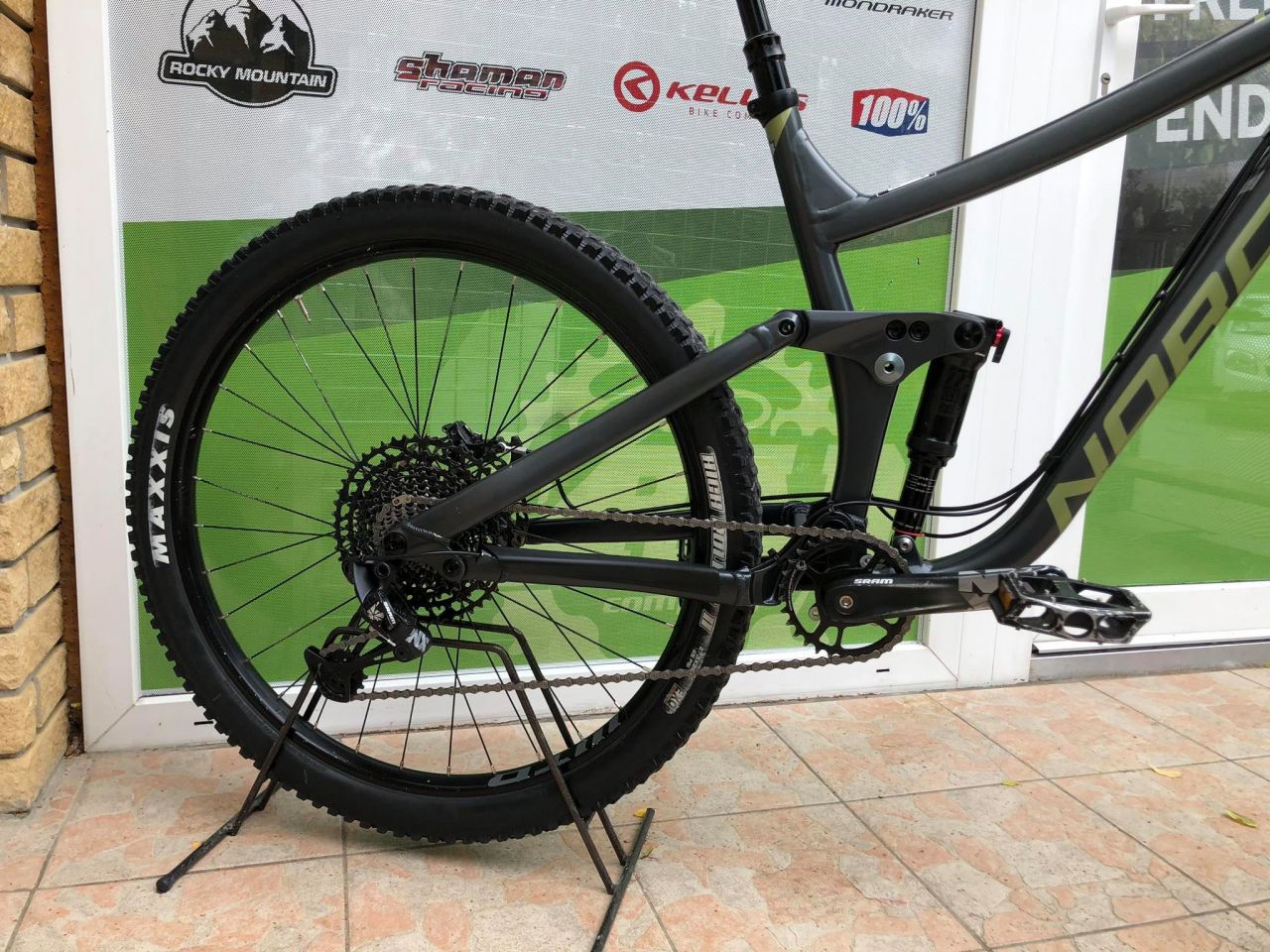 2019 Norco Range A2 Enduro kerékpár 27.5" 2019 Norco Range A2 Enduro kerékpár 27.5"
