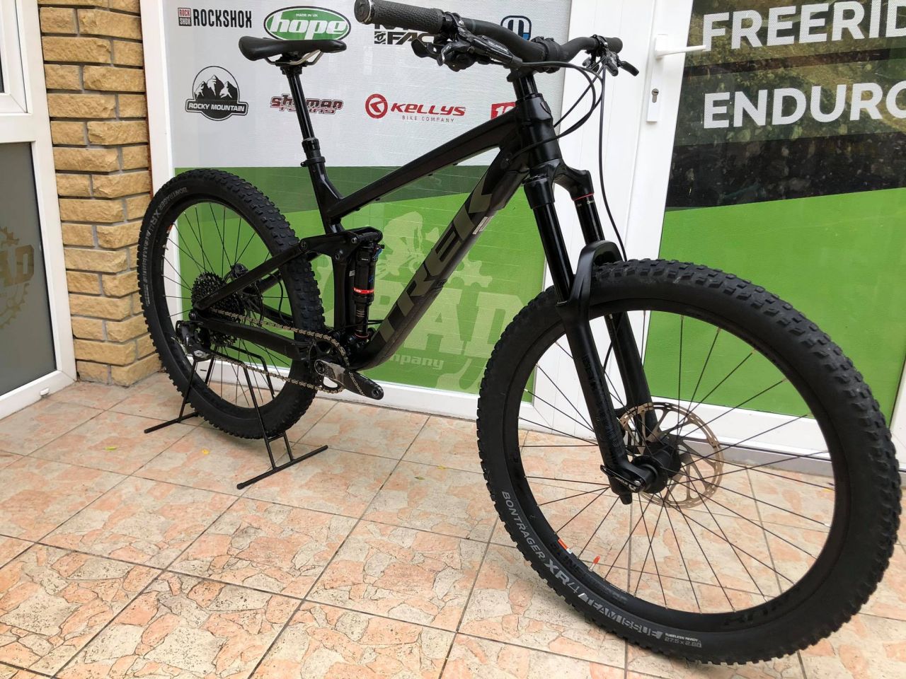 2019 Trek Remedy 8 Enduro kerékpár 27.5" 2019 Trek Remedy 8 Enduro kerékpár 27.5"