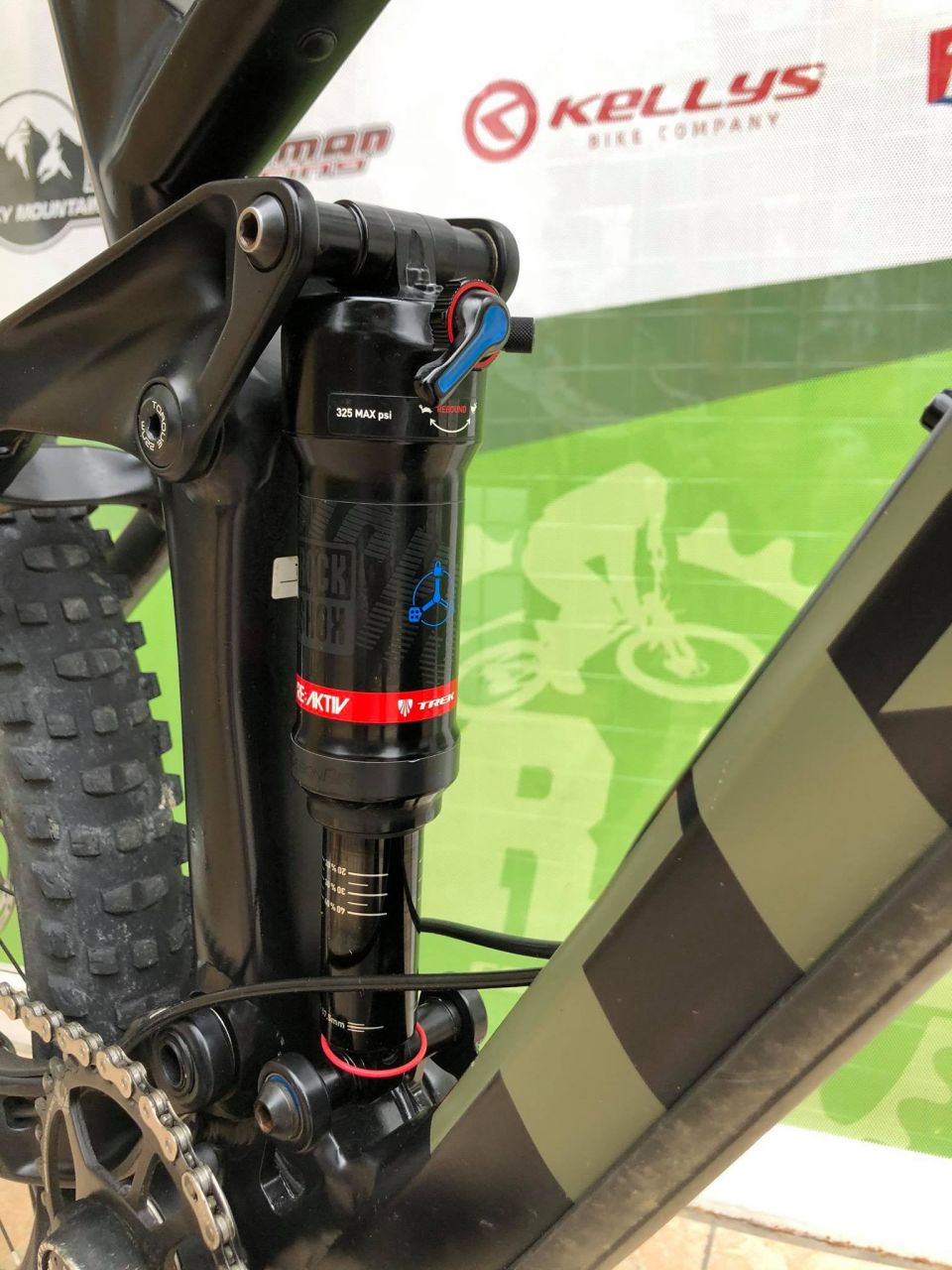2019 Trek Remedy 8 Enduro kerékpár 27.5" 2019 Trek Remedy 8 Enduro kerékpár 27.5"