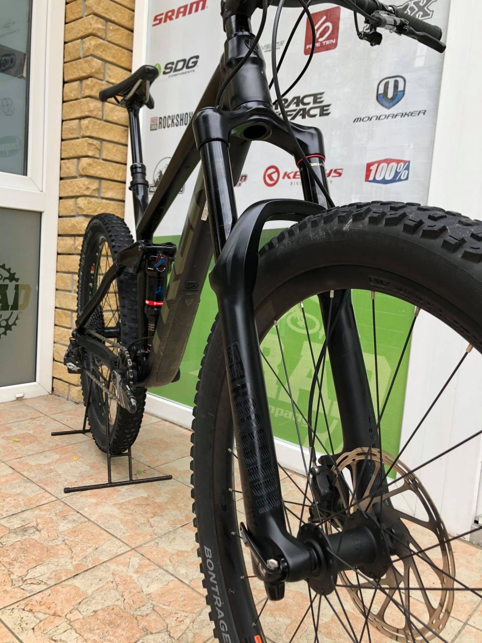 2019 Trek Remedy 8 Enduro kerékpár 27.5" 2019 Trek Remedy 8 Enduro kerékpár 27.5"