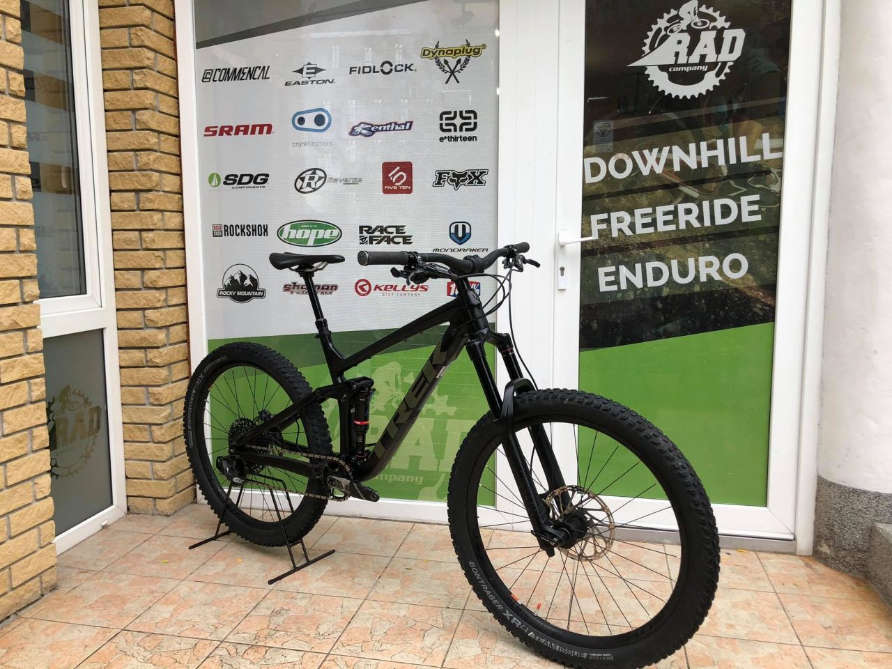 2019 Trek Remedy 8 Enduro kerékpár 27.5" 2019 Trek Remedy 8 Enduro kerékpár 27.5"