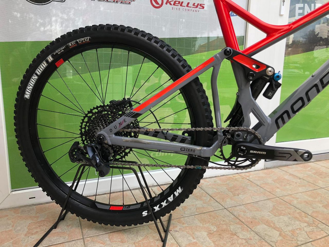 2020 Mondraker Dune Enduro kerékpár 27.5" 2020 Mondraker Dune Enduro kerékpár 27.5"