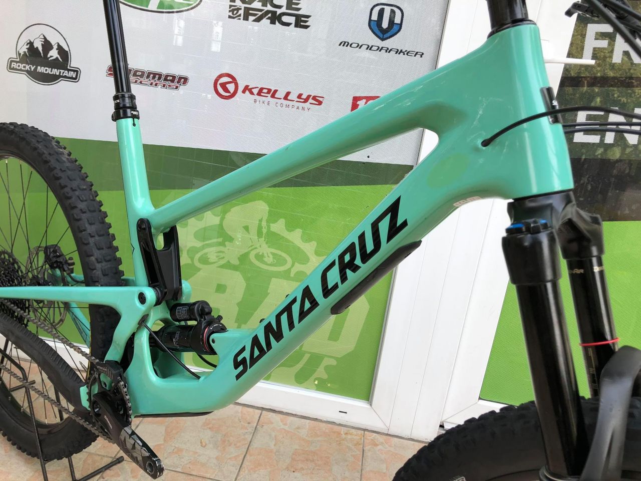 2020 Santa Cruz Megatower karbon Enduro kerékpár 29" 2020 Santa Cruz Megatower karbon Enduro kerékpár 29"