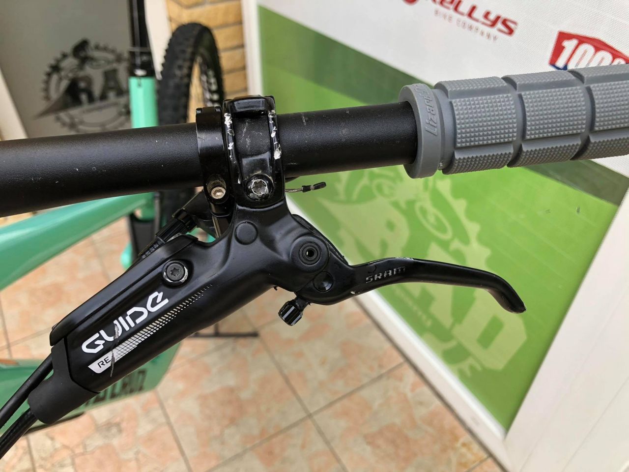 2020 Santa Cruz Megatower karbon Enduro kerékpár 29" 2020 Santa Cruz Megatower karbon Enduro kerékpár 29"