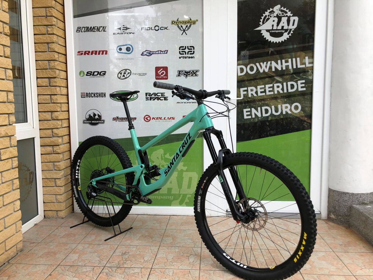 2020 Santa Cruz Megatower karbon Enduro kerékpár 29" 2020 Santa Cruz Megatower karbon Enduro kerékpár 29"