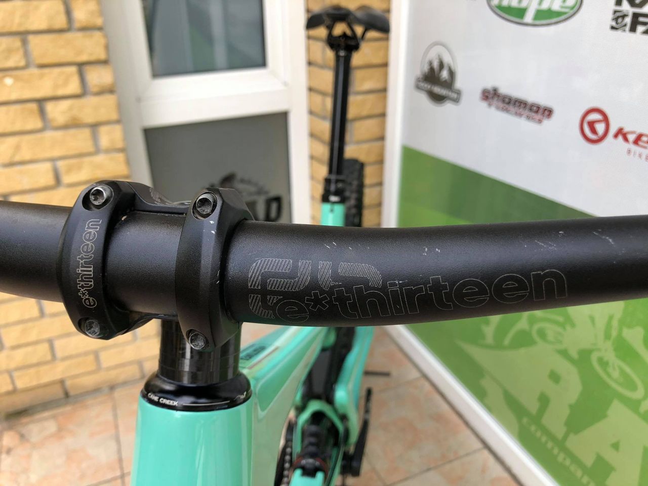 2020 Santa Cruz Megatower karbon Enduro kerékpár 29" 2020 Santa Cruz Megatower karbon Enduro kerékpár 29"