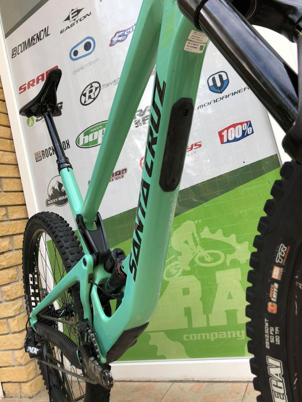 2020 Santa Cruz Megatower karbon Enduro kerékpár 29" 2020 Santa Cruz Megatower karbon Enduro kerékpár 29"