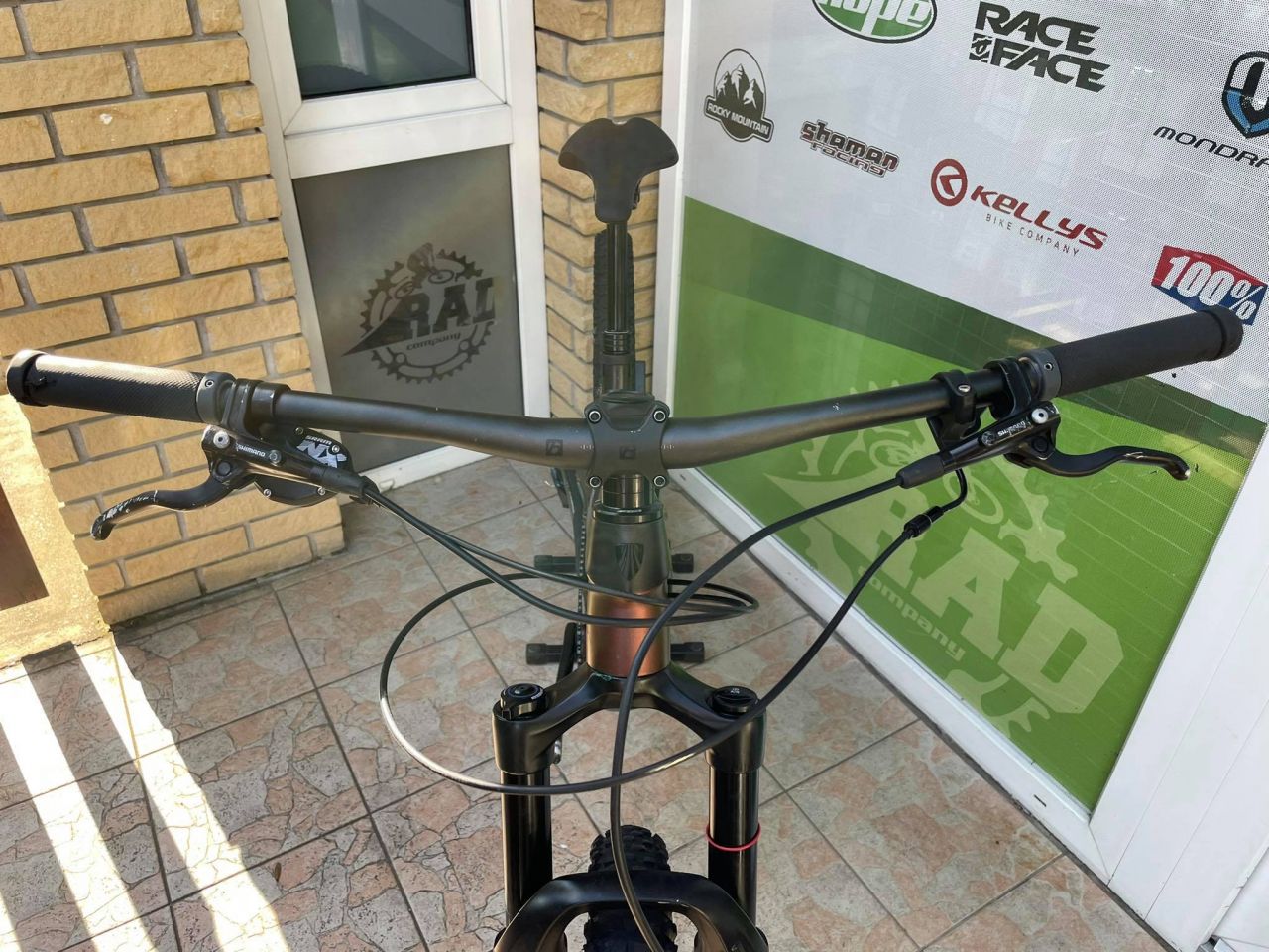 2020 Trek Fuel EX 7 Enduro kerékpár 29" 2020 Trek Fuel EX 7 Enduro kerékpár 29"