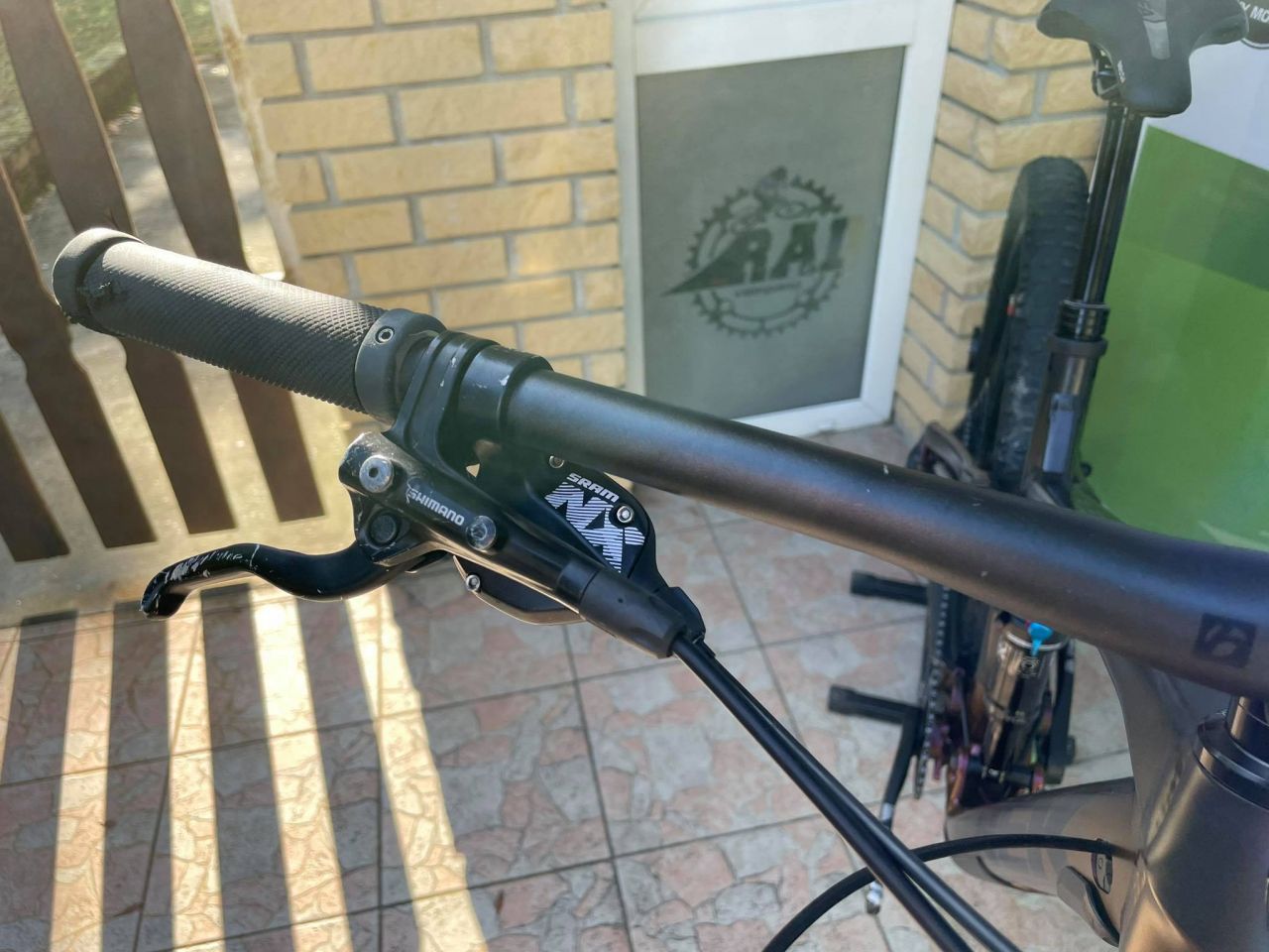 2020 Trek Fuel EX 7 Enduro kerékpár 29" 2020 Trek Fuel EX 7 Enduro kerékpár 29"