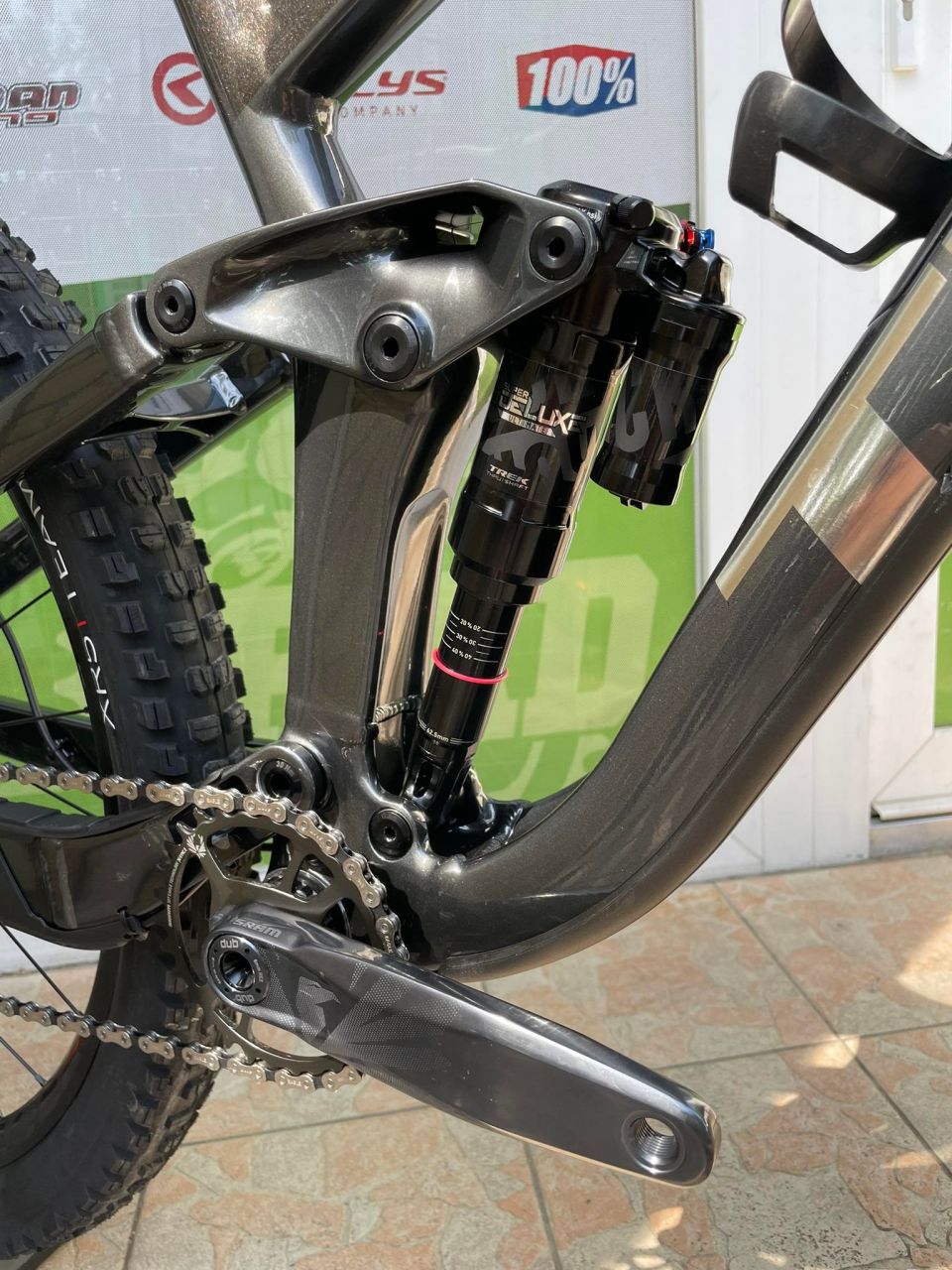 2022 Trek Slash 8 29" Enduro Kerékpár