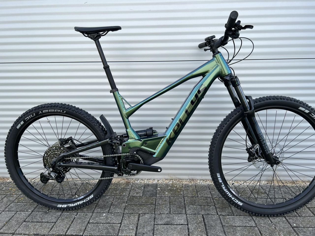 2023 KELLYS Theos R30 Magic Green S/M/L 29"/27.5" 725Wh E-Bike