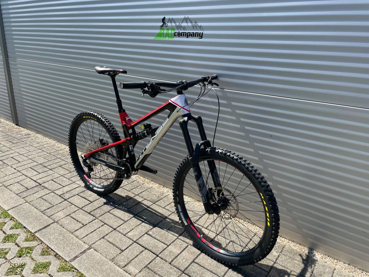 2021 Intense Tracer Expert 27,5" Enduro Kerékpár 2021 Intense Tracer Expert 27,5" Enduro Kerékpár