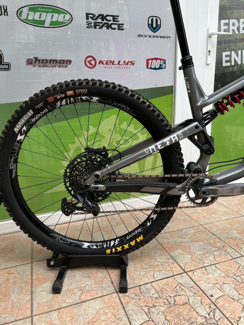 2021 COMMENCAL META TR 29" RACE Enduro kerékpár