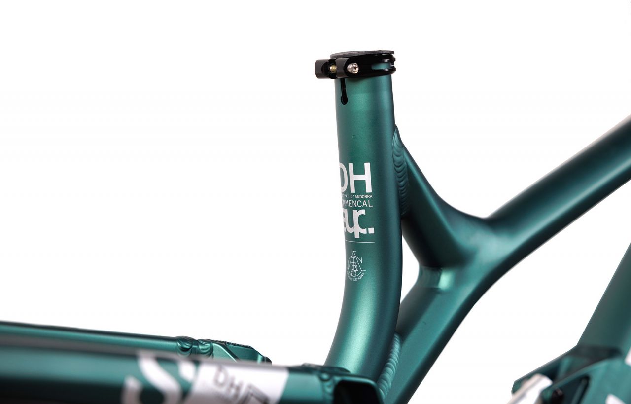 2022 COMMENCAL SUPREME DH METALLIC GREEN Downhill Váz