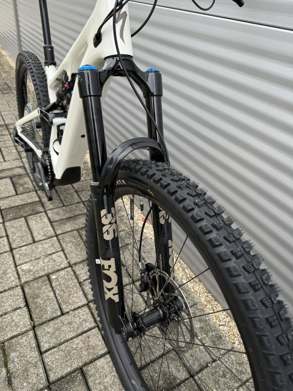 2023 Specialized Turbo Levo SL Expert Carbon E-bike