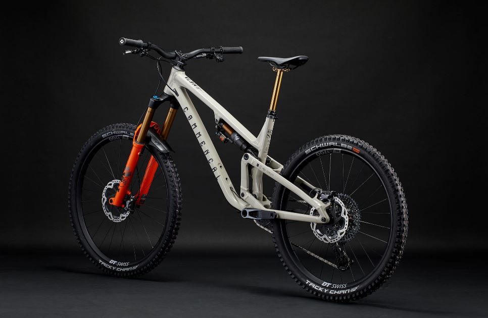 COMMENCAL META SX V5 T-TYPE CHALK Enduro Kerékpár