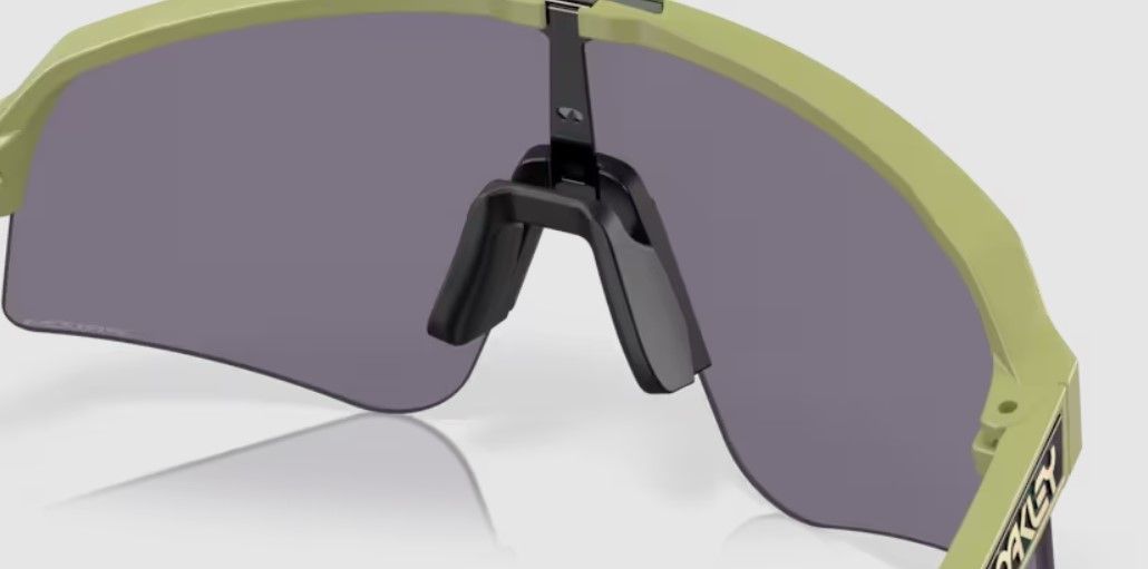 Oakley Sutro Lite Sweep Szemüveg 