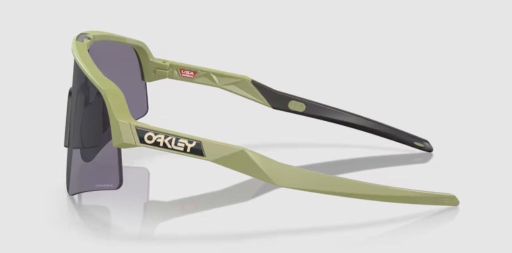 Oakley Sutro Lite Sweep Szemüveg 