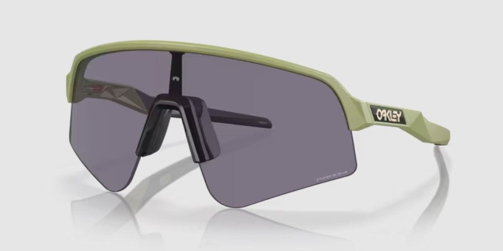 Oakley Sutro Lite Sweep Szemüveg 