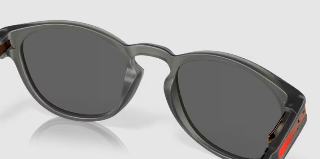 Oakley Latch Szemüveg