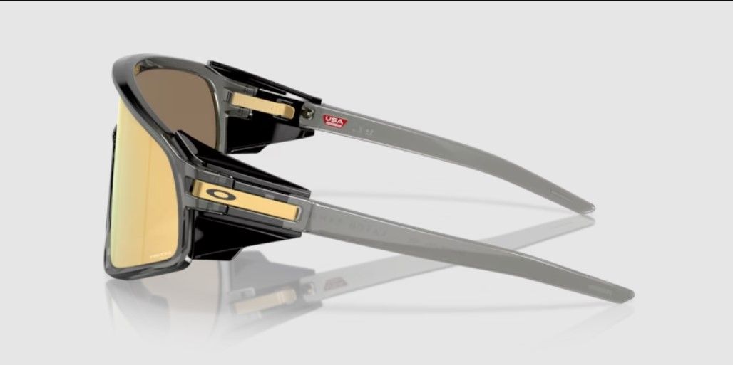 Oakley Latch Panel Szemüveg