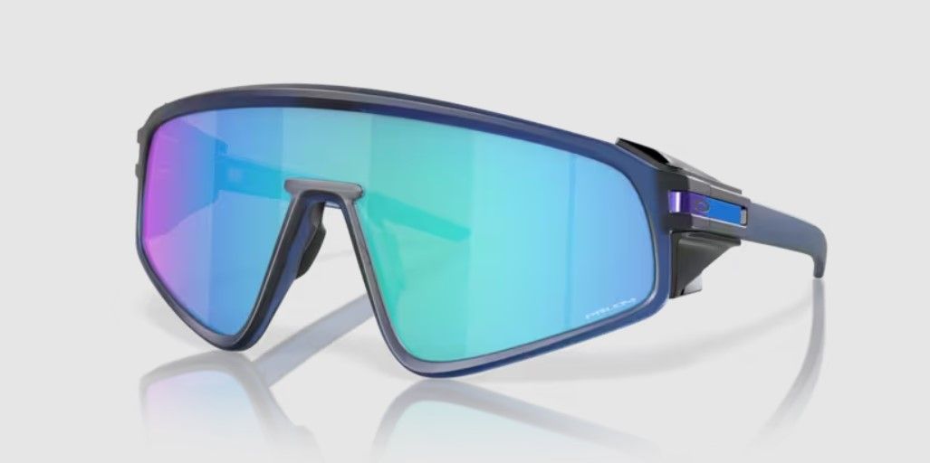 Oakley Latch Panel Szemüveg