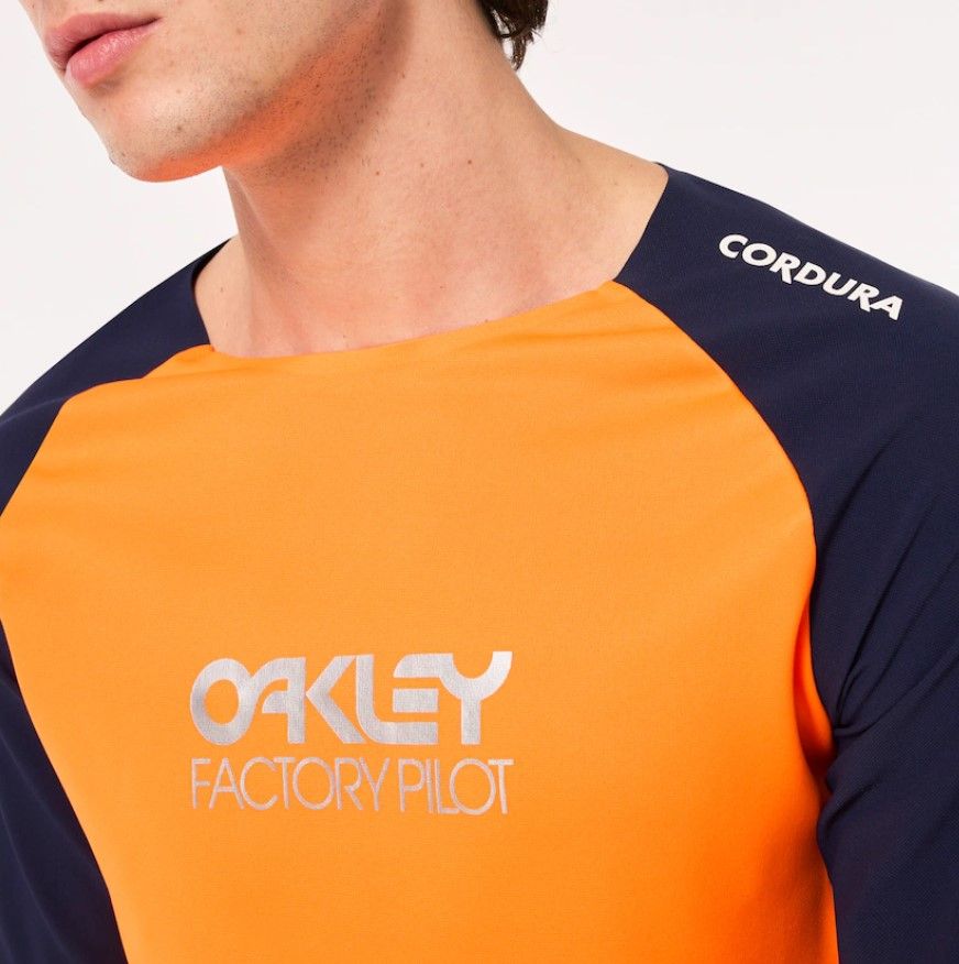 Oakley Maven scrub ls Mez