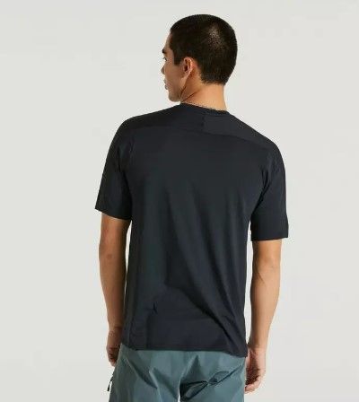 Men's Trail Air Short Sleeve Mez