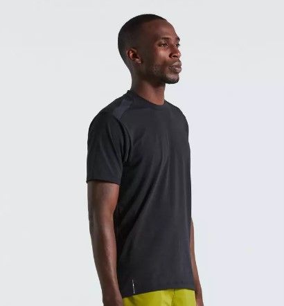 Men's Trail Short Sleeve Mez