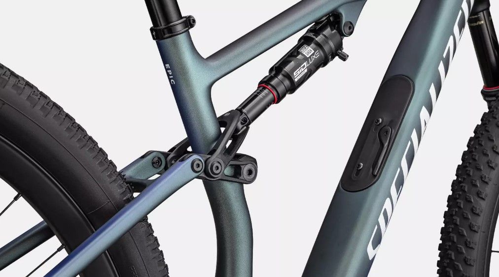 2024 SPECIALIZED EPIC 8 Pro