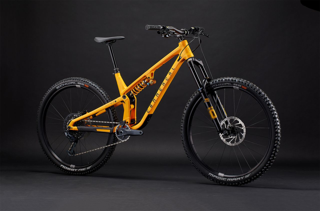 COMMENCAL META V5 OHLINS EDITION YELLOW Enduro Kerékpár