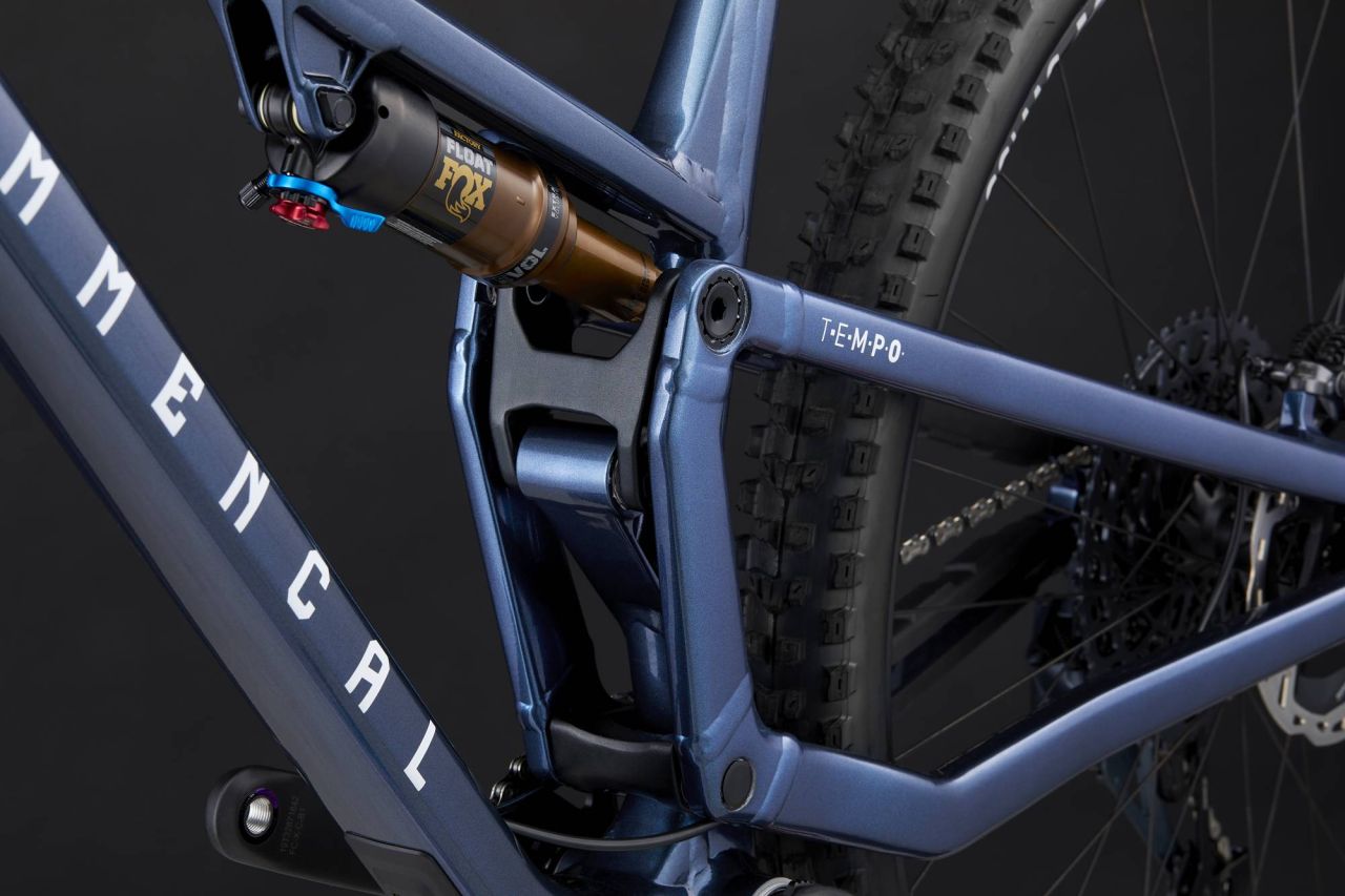 COMMENCAL T.E.M.P.O. SIGNATURE SPARKLY BLUE Enduro Kerékpár