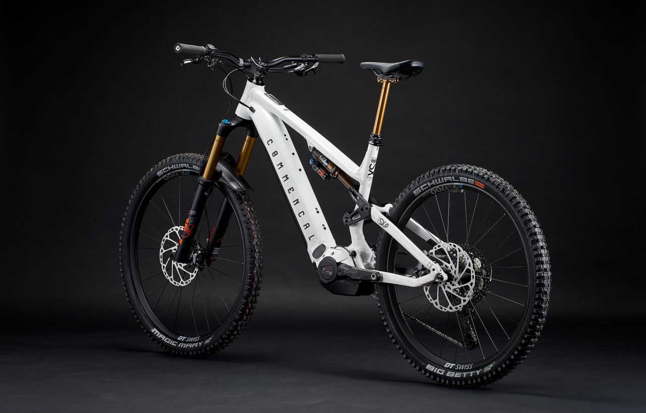 COMMENCAL META POWER SX BOSCH SIGNATURE PURE WHITE Ebike