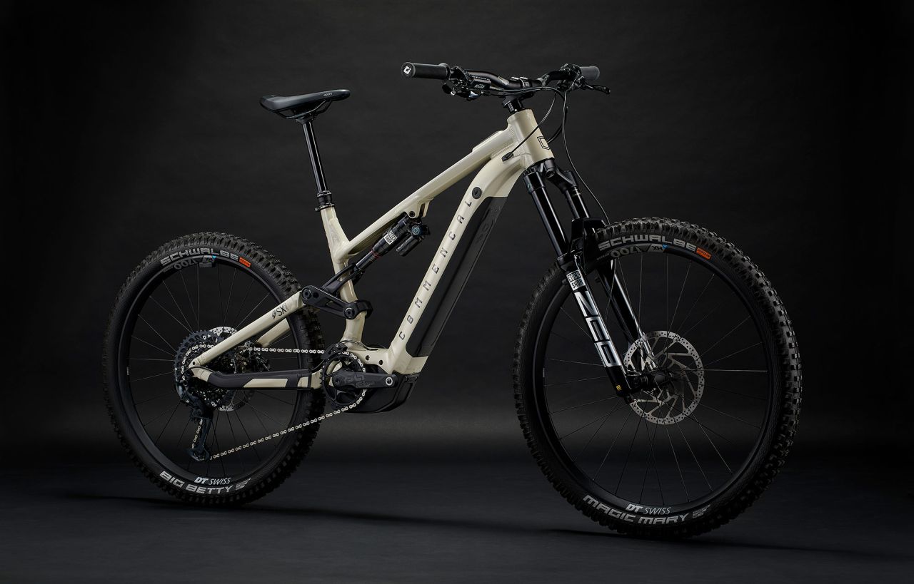 2023 COMMENCAL META POWER SX BOSCH RACE CHALK