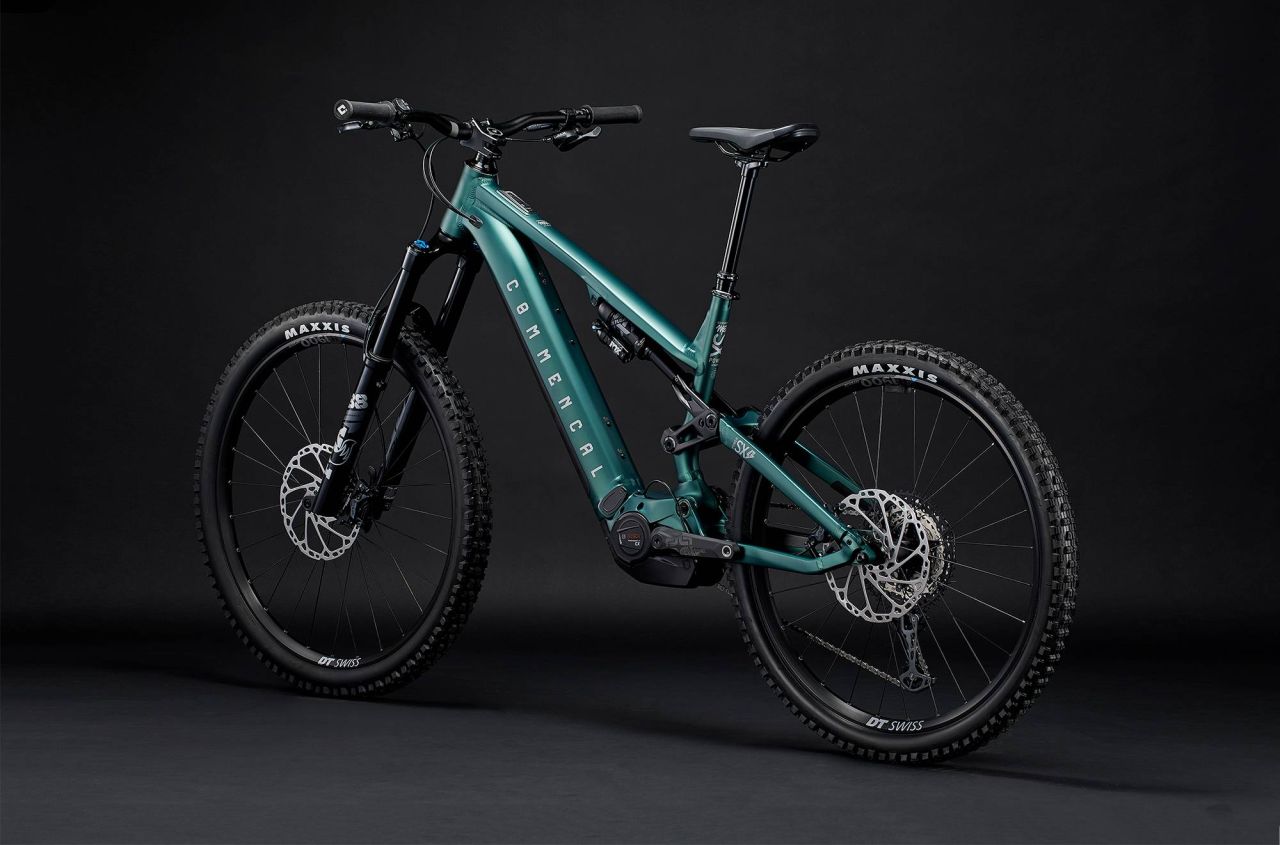 COMMENCAL META POWER SX BOSCH ESSENTIAL METALLIC GREEN E-bike