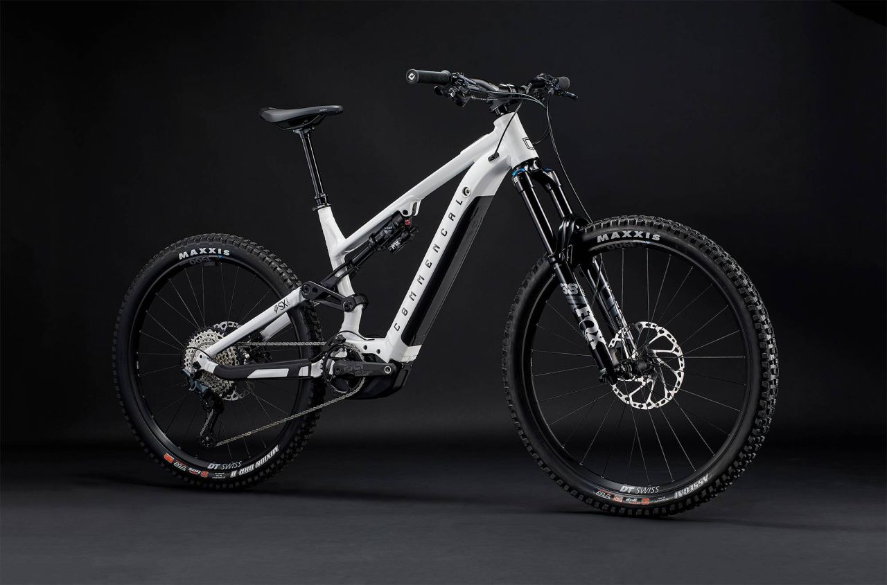 COMMENCAL META POWER SX BOSCH ESSENTIAL PURE WHITE E-bike