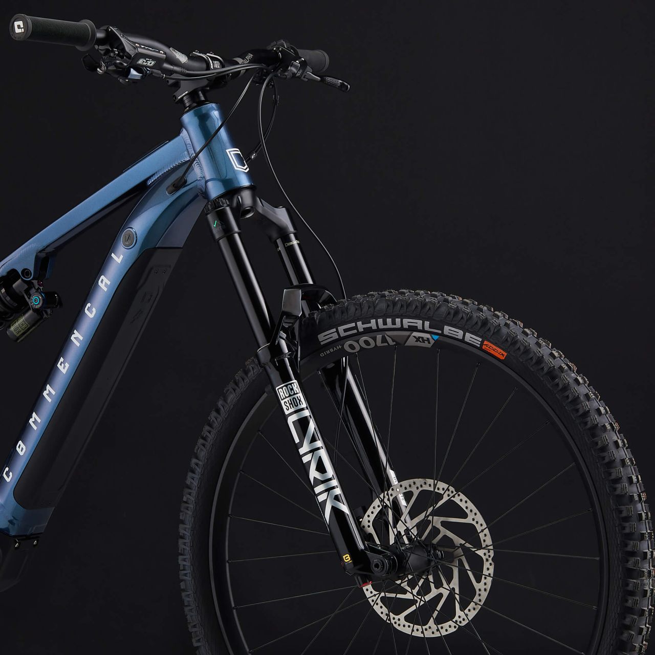 COMMENCAL META POWER TR BOSCH RACE SPARKLY BLUE E-bike