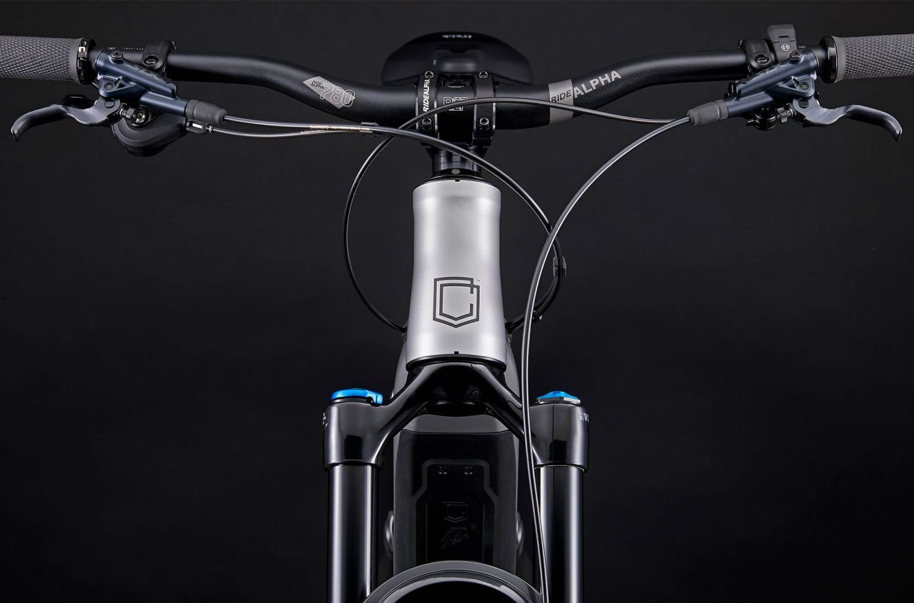 COMMENCAL META POWER TR BOSCH ESSENTIAL SILVER E-bike