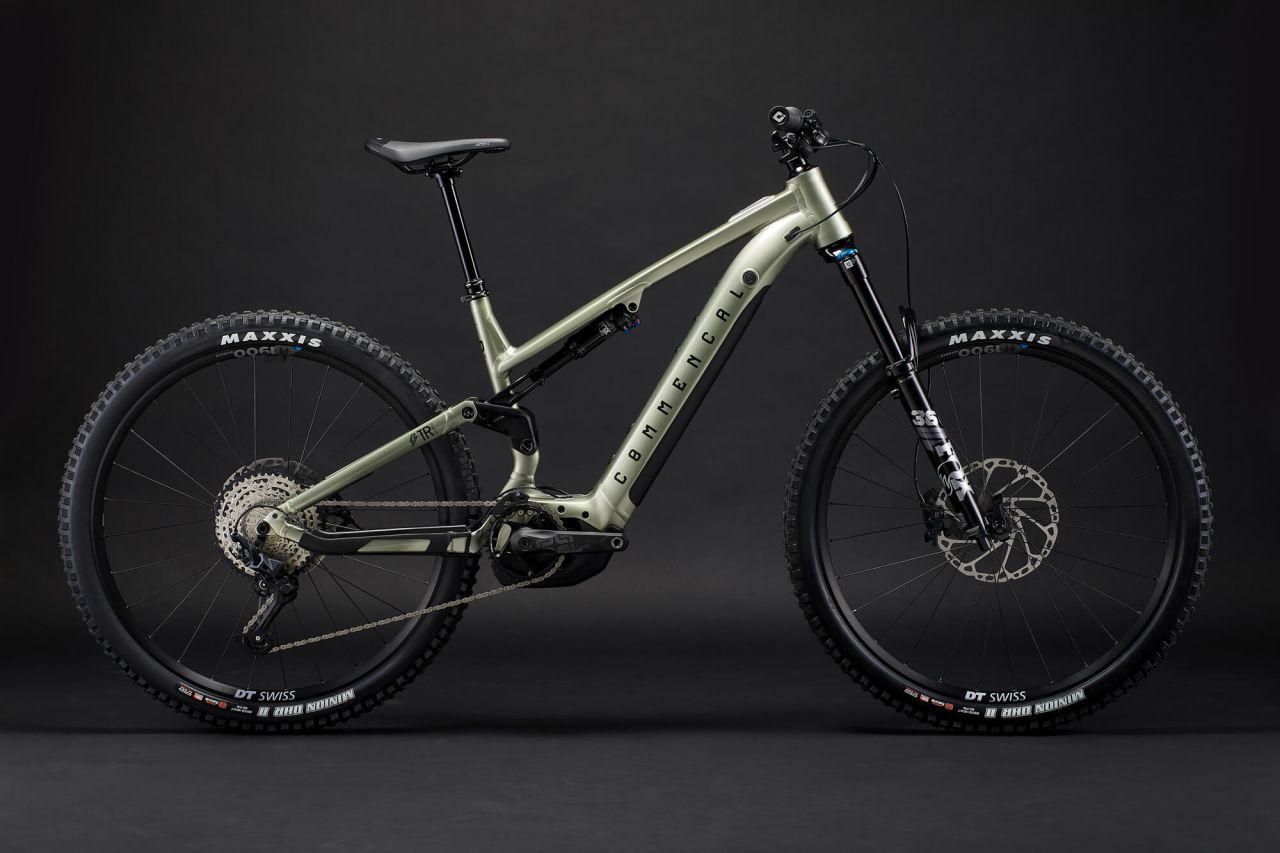 COMMENCAL META POWER TR BOSCH ESSENTIAL 70´S GREEN E-bike 