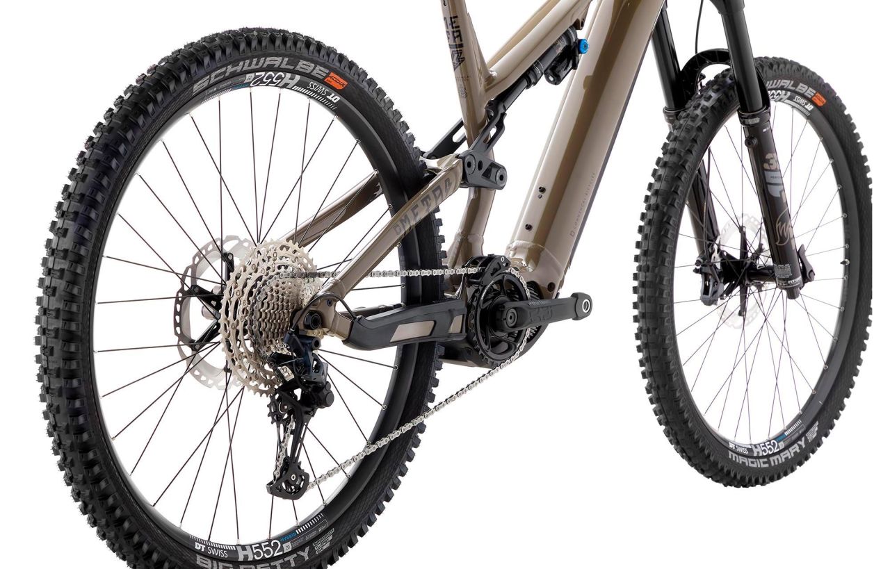 COMMENCAL META POWER 29 SHIMANO ESSENTIAL DIRT E-bike