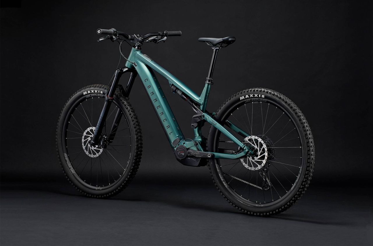 COMMENCAL META POWER TR BOSCH RIDE METALLIC GREEN E-bike