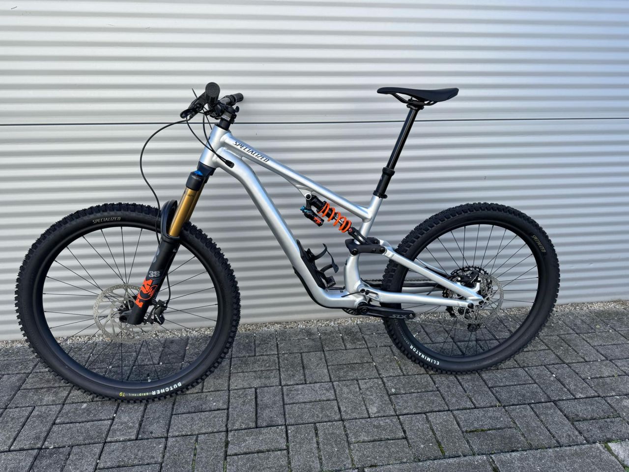 2025 Stumpjumper 15 Fox Coil Alloy 