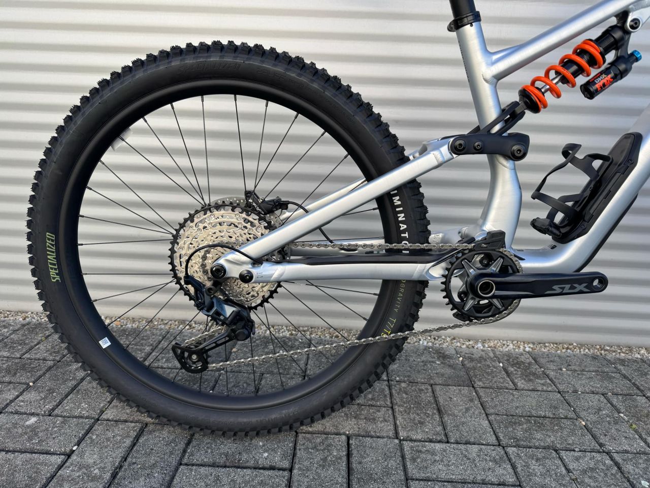 2025 Stumpjumper 15 Fox Coil Alloy 