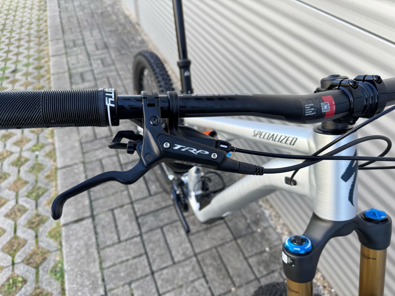 2025 Stumpjumper 15 Fox Coil Alloy 