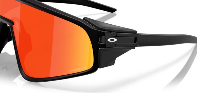 Oakley Latch Panel Szemüveg