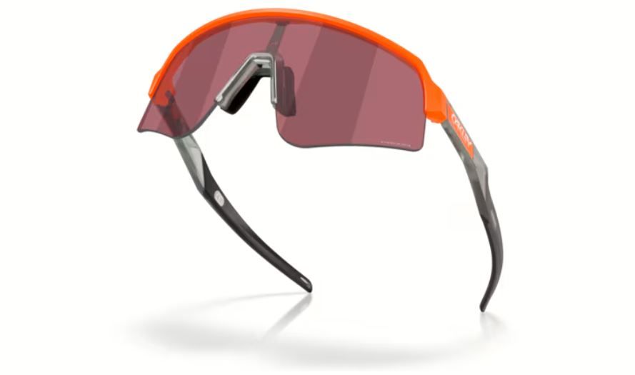 Oakley Sutro Lite Sweep Szemüveg