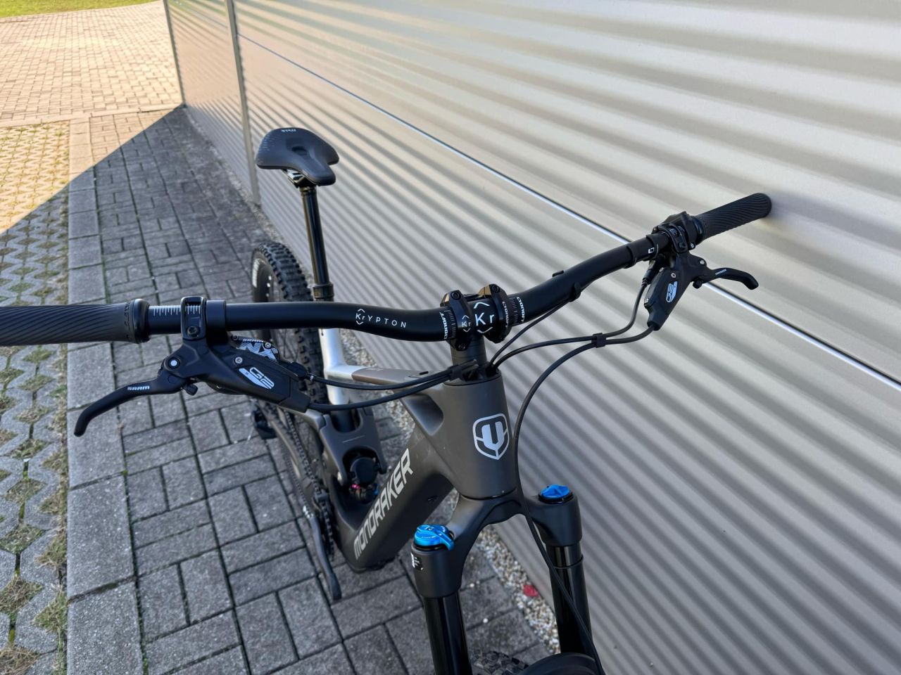 2024 Mondraker Neat R Carbon